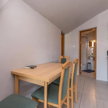 1 Bedroom Cozy In * Kakma