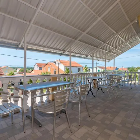 Appartement 1 Bedroom Cozy In *