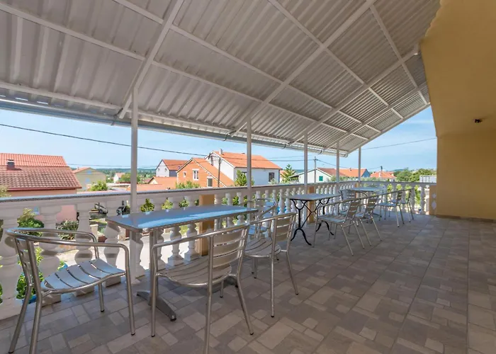 Appartement 1 Bedroom Cozy In *